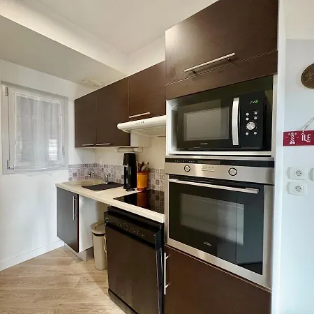 Escale 7 - T2 Au Coeur Du Port Apartment